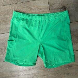 NWT Lilly Pulitzer Meryl Athletic Shorts